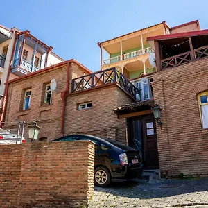 Anzori House Guest house